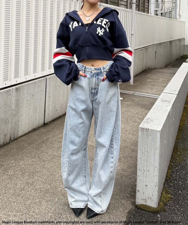 新品【MLB】ZIPビッグフーディー　スパイラルガール MLB】ZIPビッグフーディー(F レッド)｜ スパイラルガール｜仙台PARCO