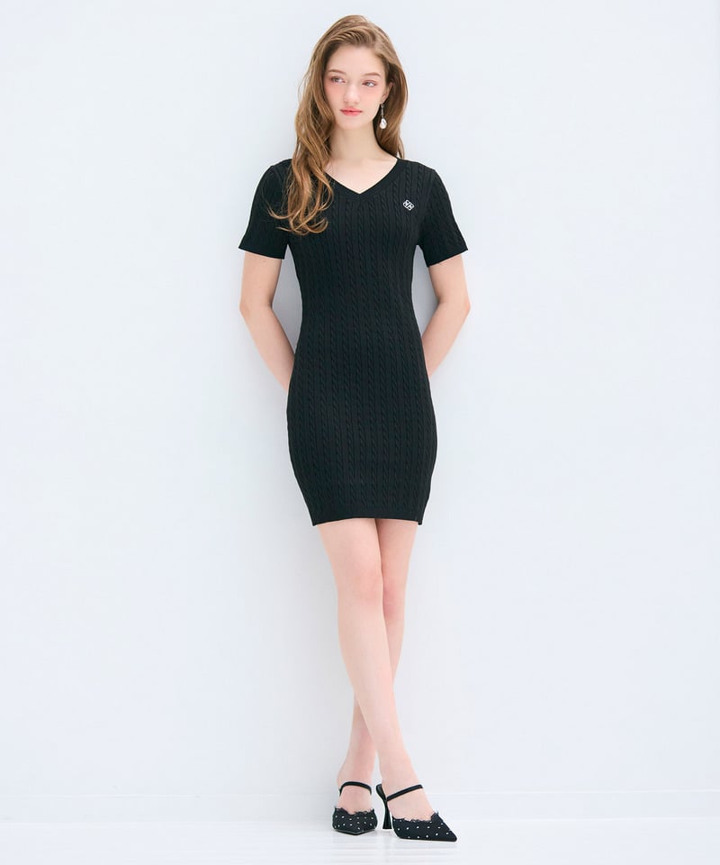 【ONLINE限定カラーあり】ロゴ刺しゅうケーブルニットミニワンピース ボーダー F