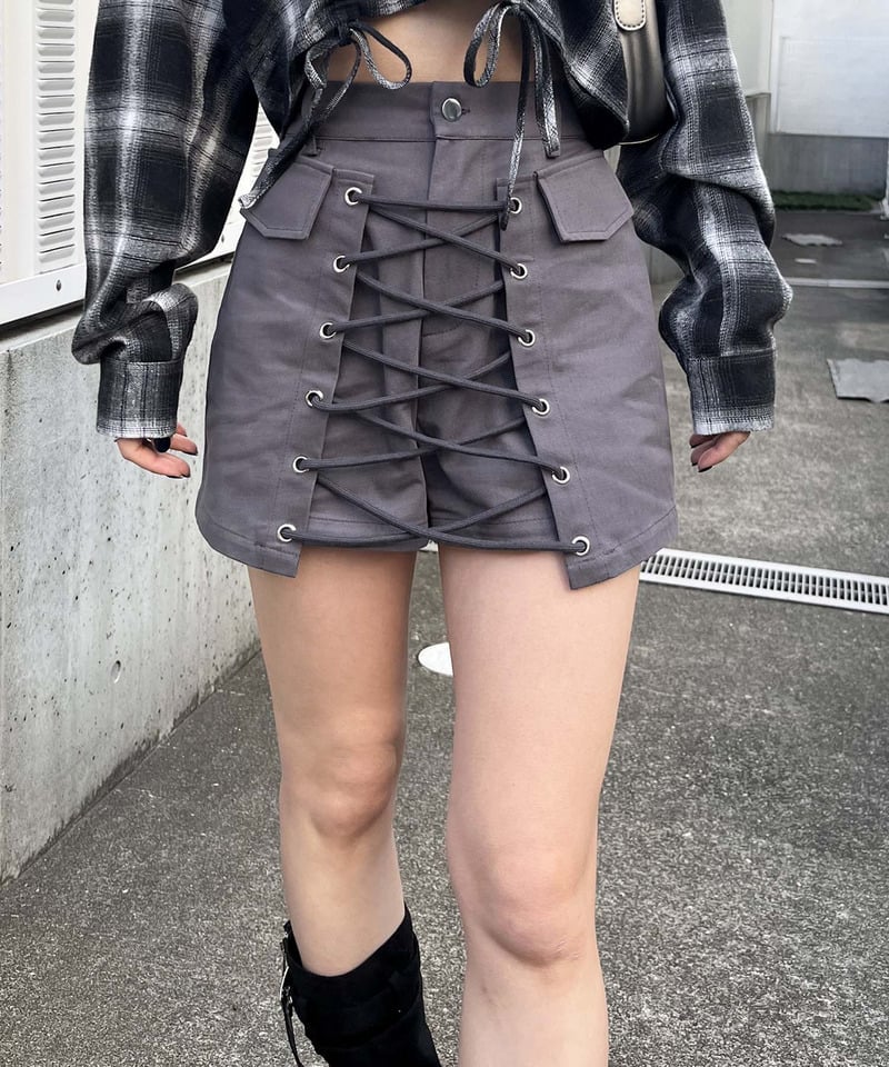 ラップ付きレースアップショートパンツ ブラック F