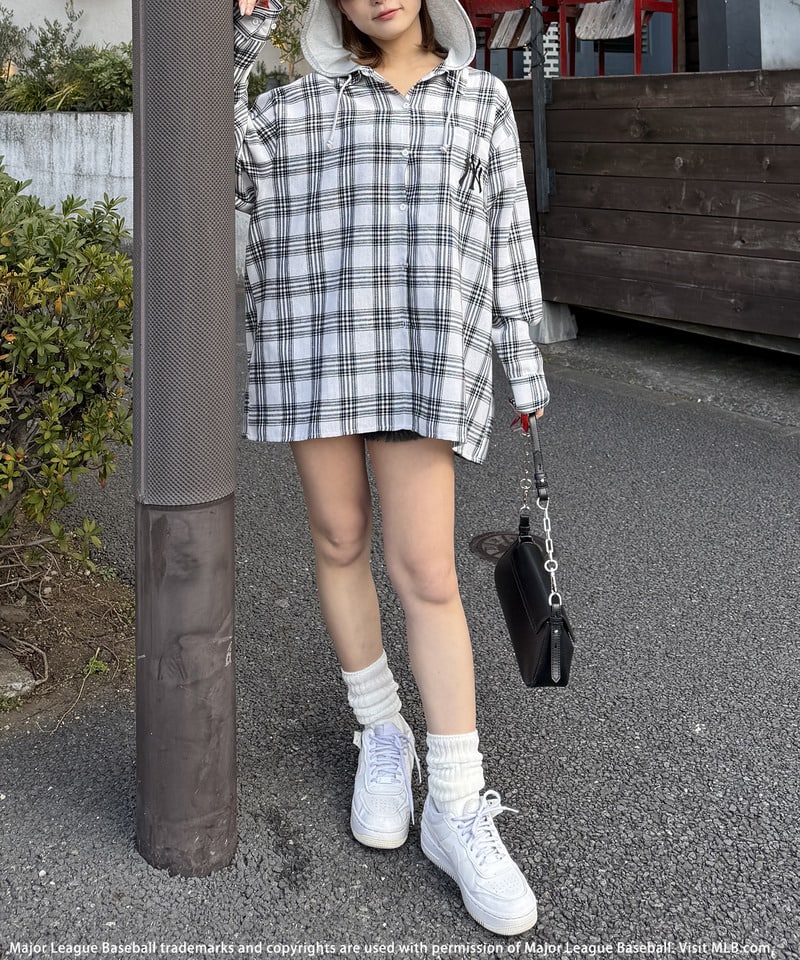 【MLB】チェックシャツフーディー ブラウン系 F