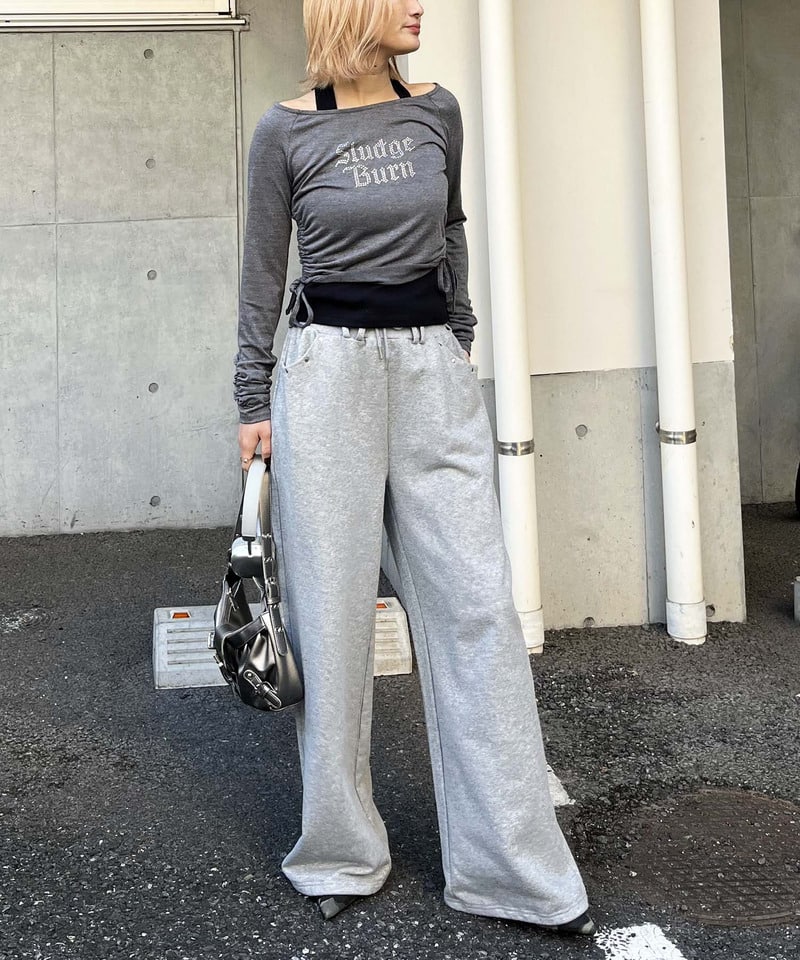 ラインストーンロゴアンサンブルトップス カーキ系 F