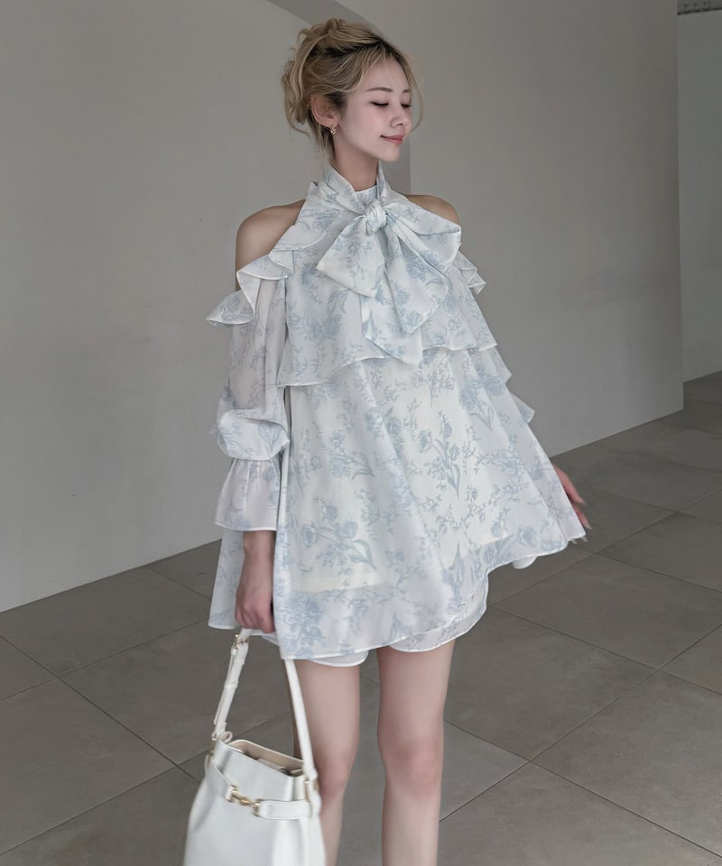 【ONLINE限定カラーあり】リボン付コールドショルダーブラウスセットアップ その他 F