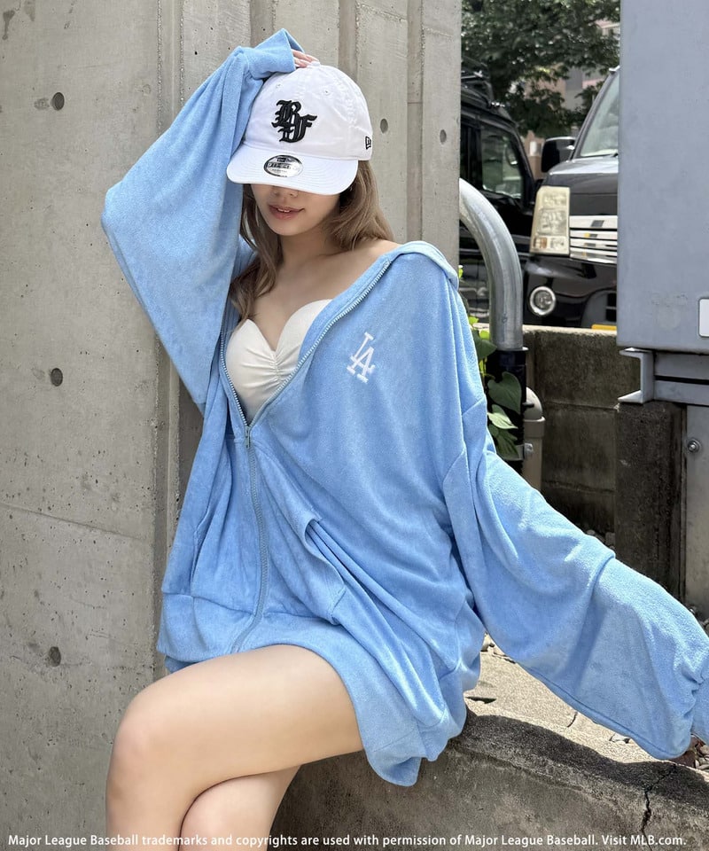 【MLB】パイルパーカー×ショートパンツ ブルー F