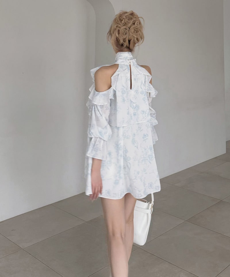 【ONLINE限定カラーあり】リボン付コールドショルダーブラウスセットアップ その他 F