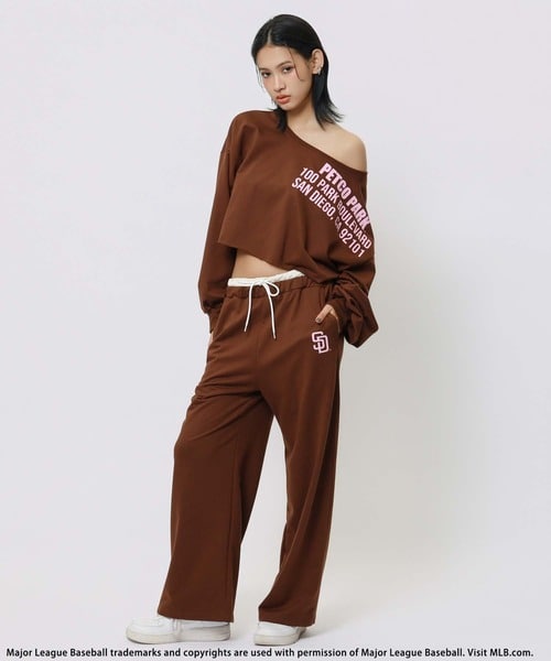 【MLB】プリントロゴオフショルダーセットアップ グレー F