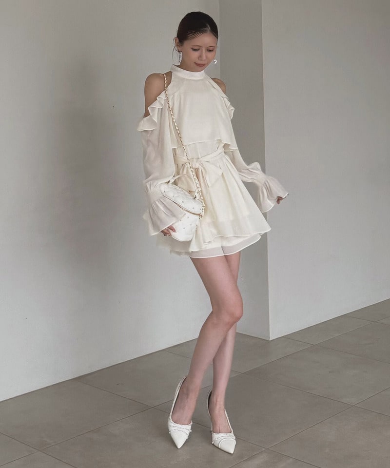 【ONLINE限定カラーあり】リボン付コールドショルダーブラウスセットアップ その他 F