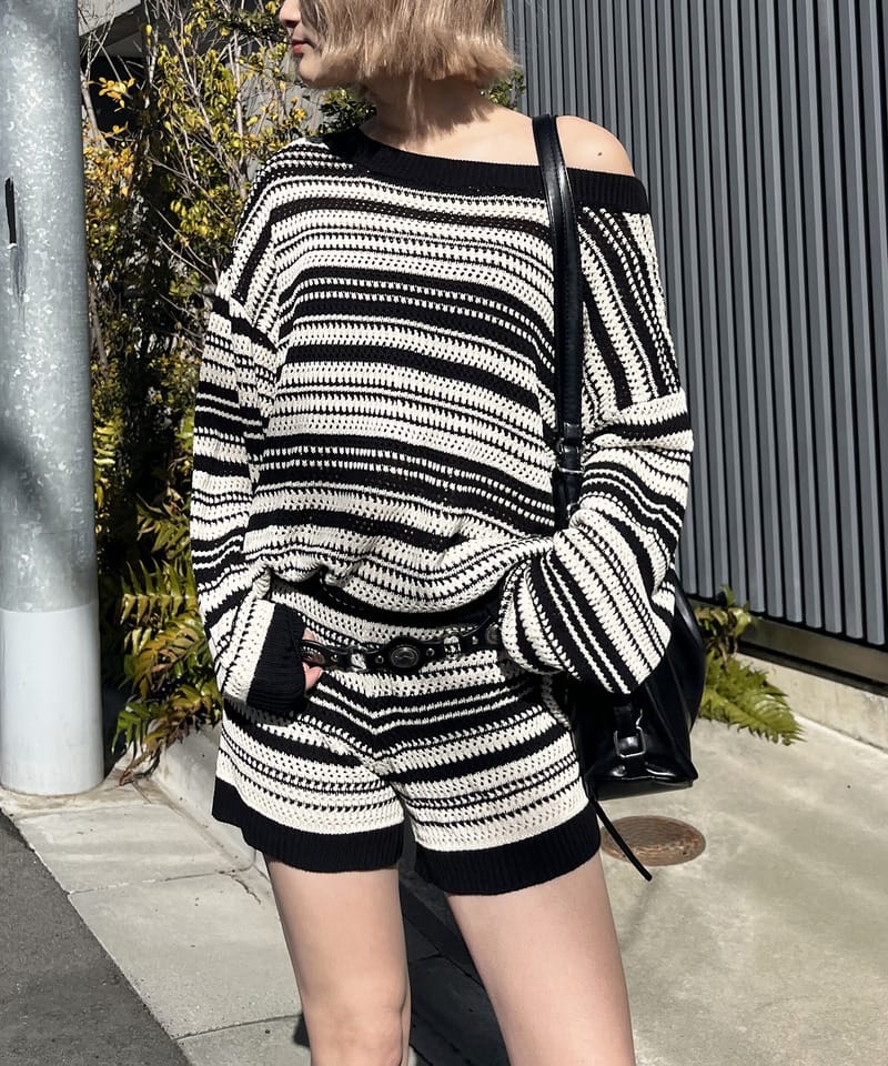 ボーダーオフショルトップス×ショートパンツ ボーダー F