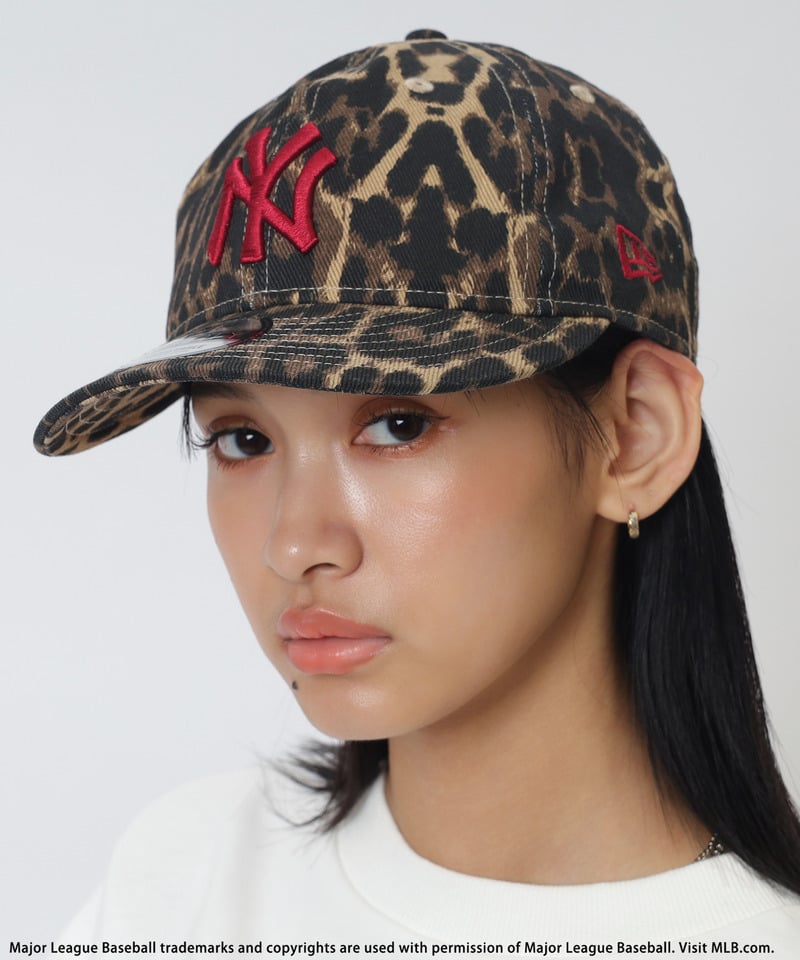 【NEW ERA】MLBロゴ総柄9TWENTYキャップ