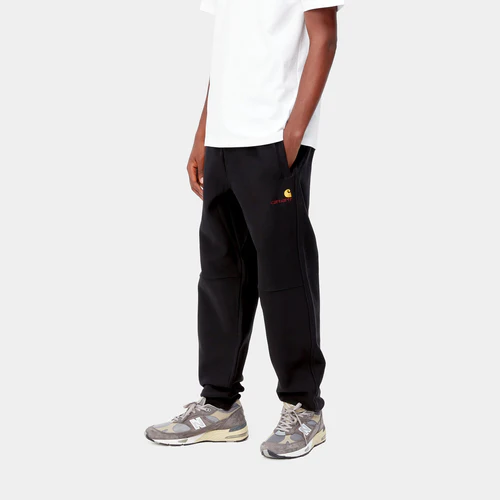 【Carhartt Wip カーハート ダブルアイピー】2024 スウェットパンツ AMERICAN SCRIPT JOGGING PANT アメリカンスクリプト ジョギング パンツ I027042 BLack Mサイズ【送料無料 北海道/沖縄/離島を除く】 89XX  Black Mサイズ