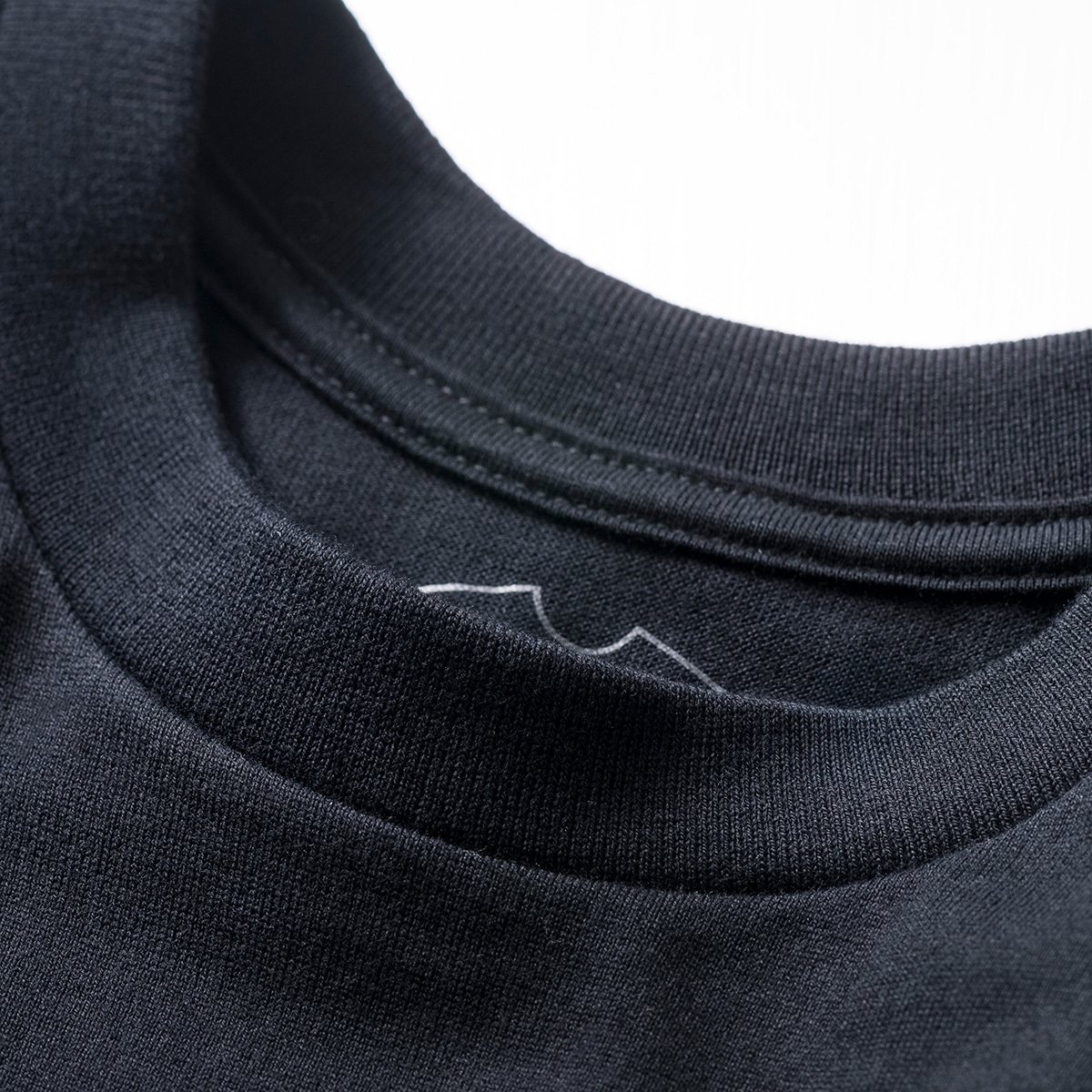 ★SALE【Hanes KURO】 CREW NECK  LONG SLEEVE クルーネック ロングスリーブ Tシャツ 秋冬 長袖  (HM4-A201）M～XLサイズ 4550671230085 【北海道/沖縄/離島 着払い】 090 BLACK（ブラック） Mサイズ