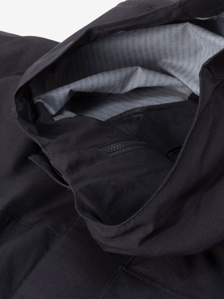 THE NORTH FACE ザノースフェイス Taguan Poncho タグアンポンチョ（ユニセックス) NN ニュートープ×ニュートープダークグリーン Lサイズ【送料無料：北海道/沖縄/離島を除く】 NN ニュートープ×ニュートープダークグリーン L サイズ