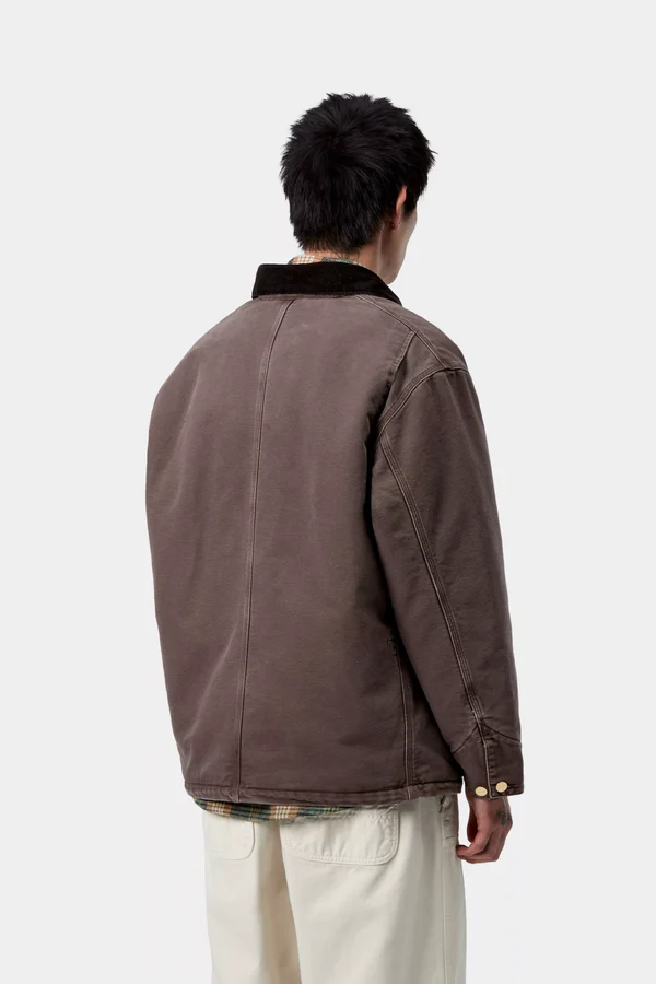 【Carhartt Wip カーハート ダブルアイピー】2025 ジャケット OG CHORE COAT オージーチョアコート I035613  Tobacco/Black (S.M)【送料無料：北海道/沖縄/離島を除く】 Tobacco/Black Sサイズ