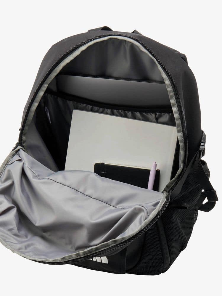 【THE NORTH FACE ザノース フェイス 】BACKPACK LEAP30 バックパック リープ30 NM62610 BLACK ブラック 32L 【送料無料：北海道/沖縄離島/離島を除く】 K ブラック 32L