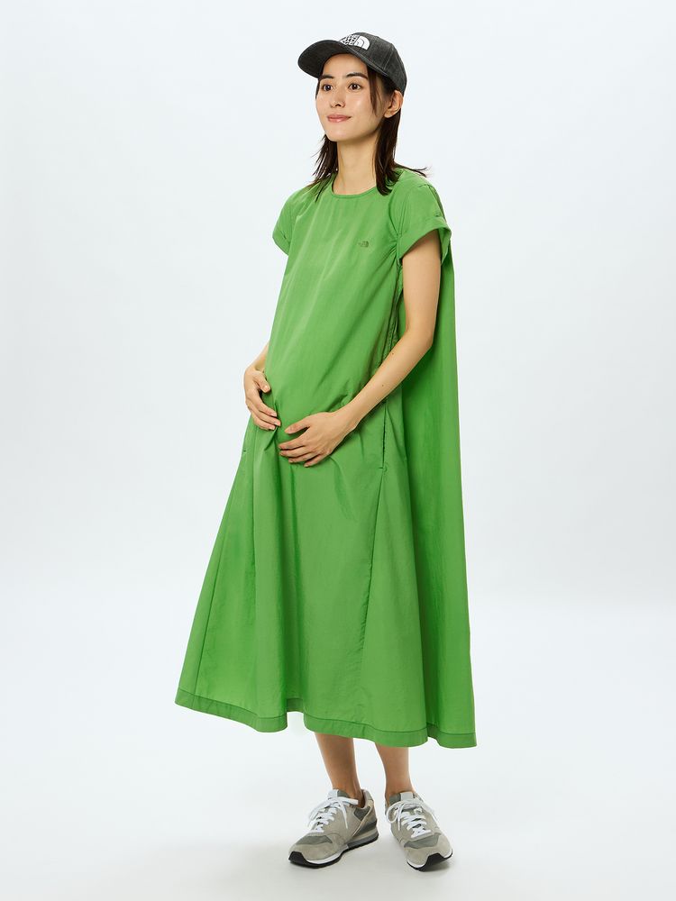 【THE NORTH FACE ザ ノース フェイス】 2025 レディース ワンピース Matamity s/s Onepiece NTM12501 K ブラック (L.XL) サイズ【送料無料：北海道/沖縄/離島を除く】 K ブラック （L.XL）サイズ