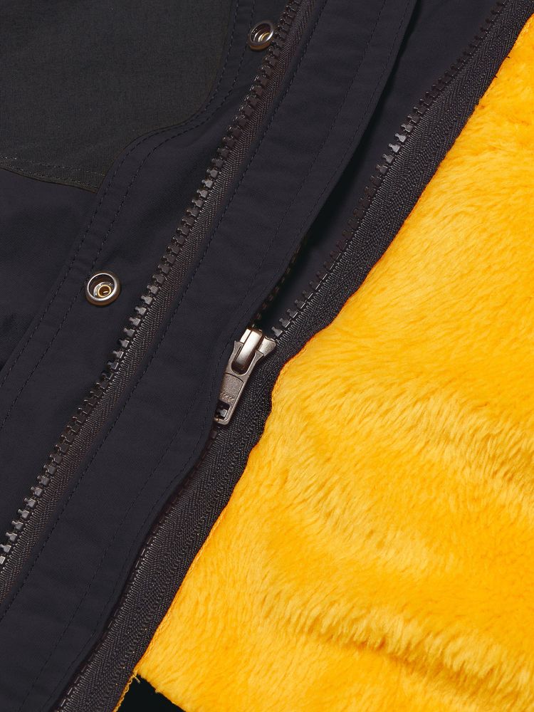 【THE NORTH FACE ザ ノース フェイス】2025 レディース ジャケット Mountain Light Jacket マウンテンライト ジャケット NPW62550 Kブラック Lサイズ 【送料無料: 北海道/沖縄/離島を除く】 Kブラック Lサイズ
