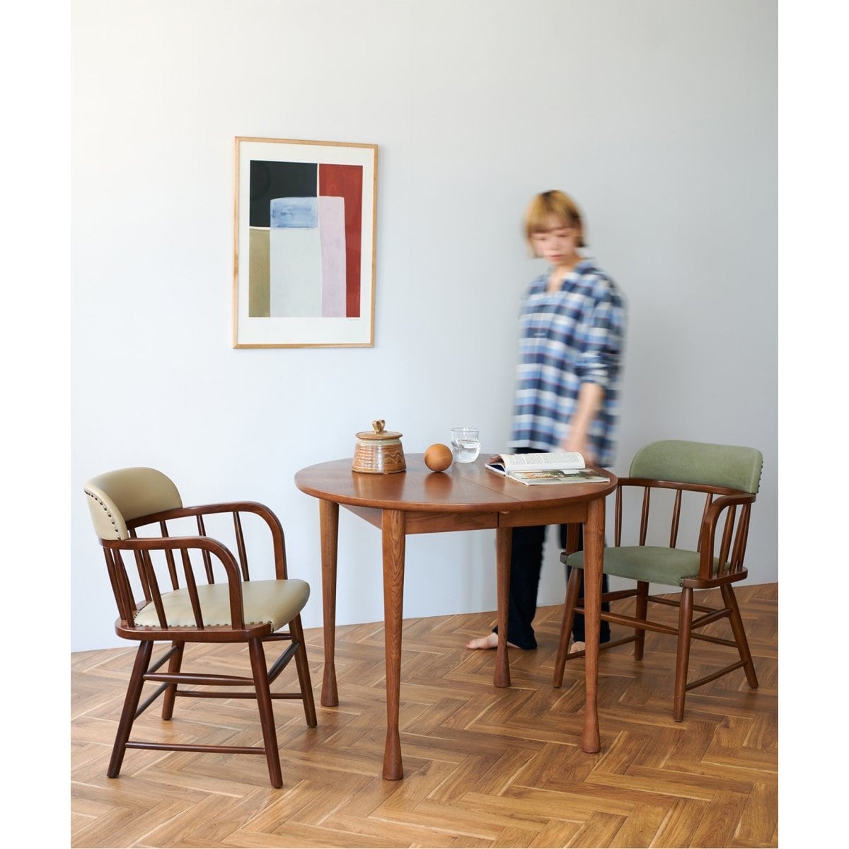 【送料お得な低価格/完成品】OAKS ARM CHAIR_PVC BE オークスアームチェア　704