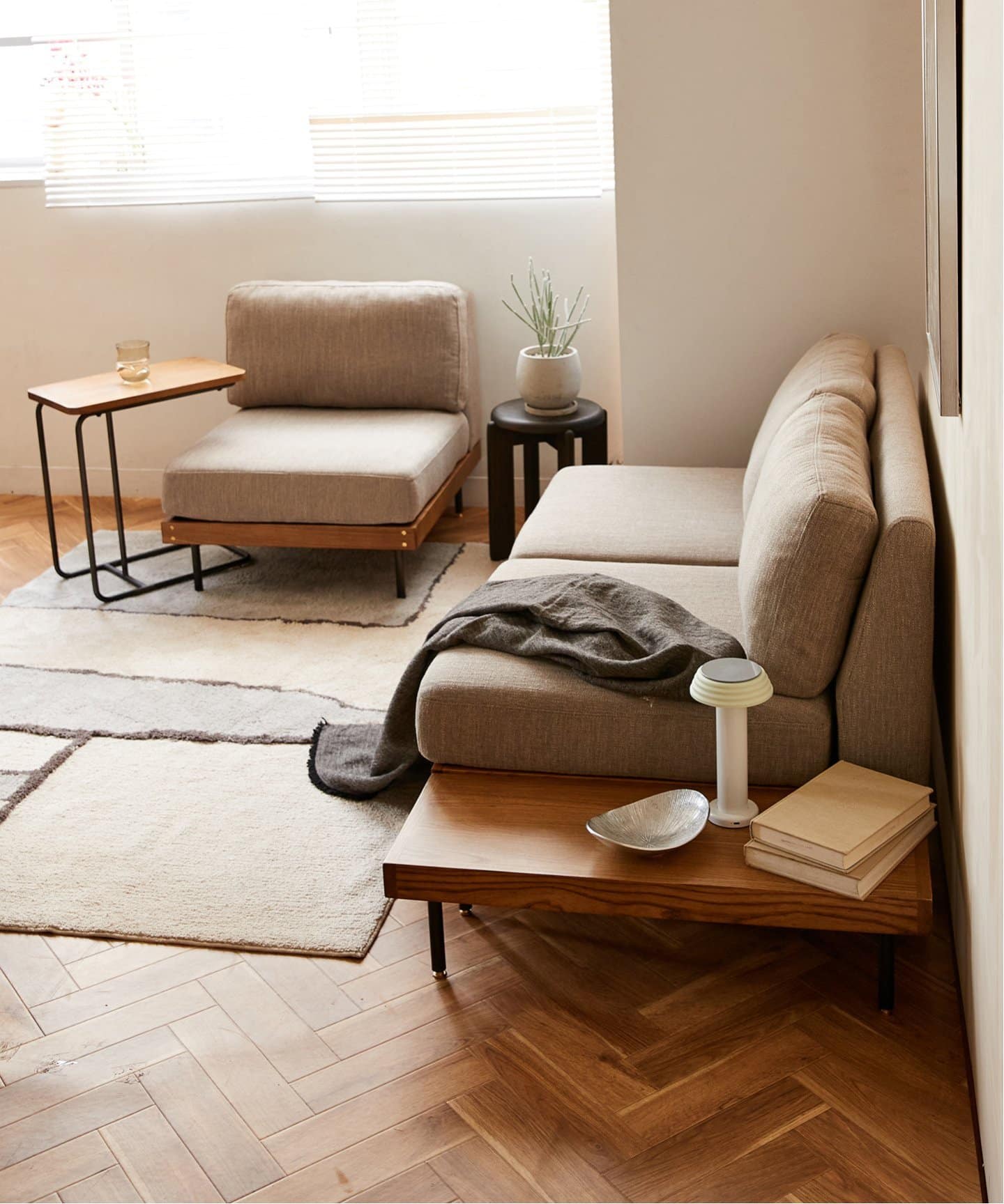 【送料お得な低価格/組立要】LILLE END TABLE 2ND リル エンドテーブル 2nd 701