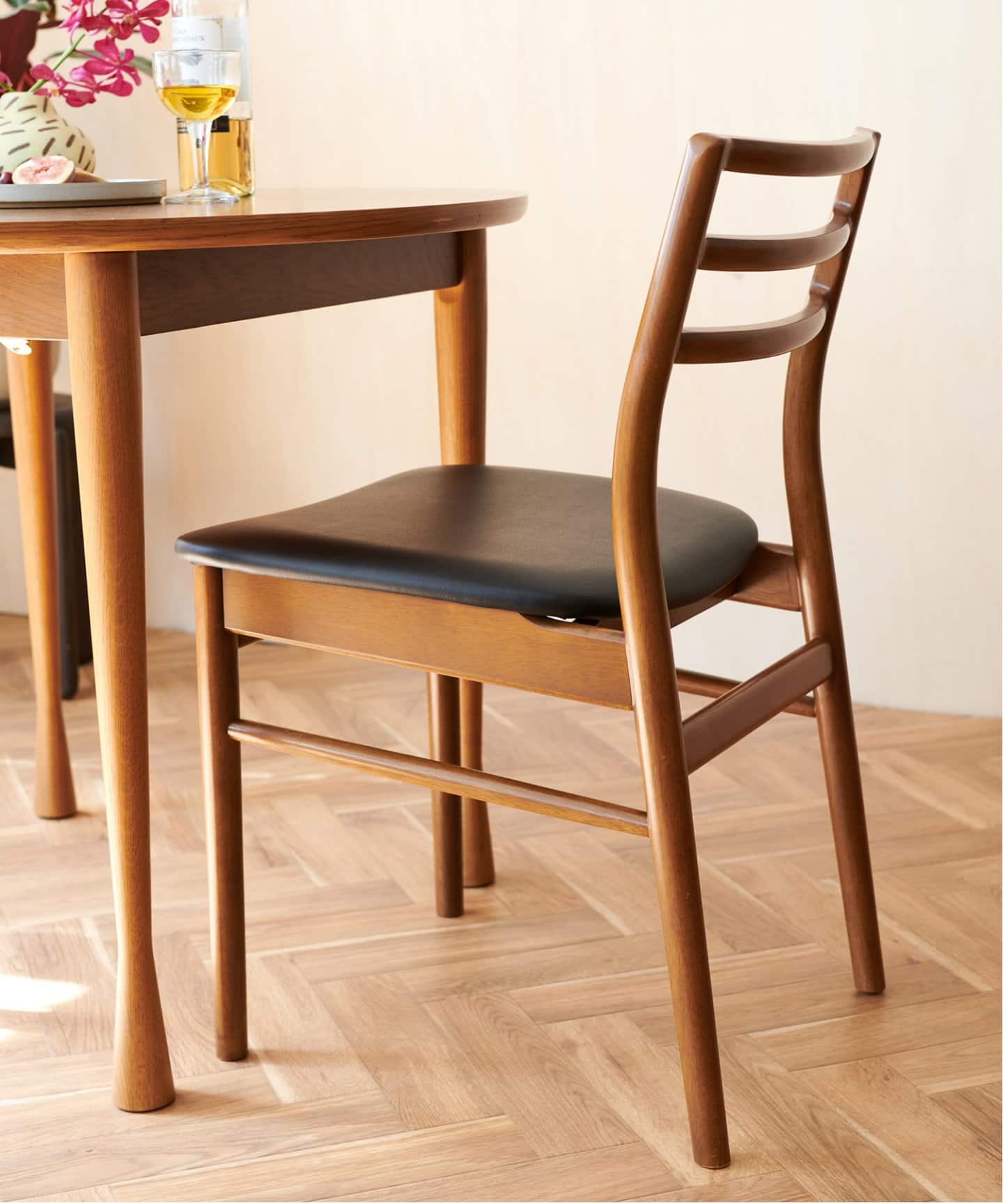 【送料お得な低価格/完成品】AROS DINING CHAIR brown　アロス チェア ブラウン　704