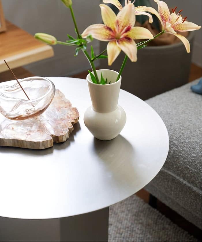 LIOR SIDE TABLE　リオール サイドテーブル　701