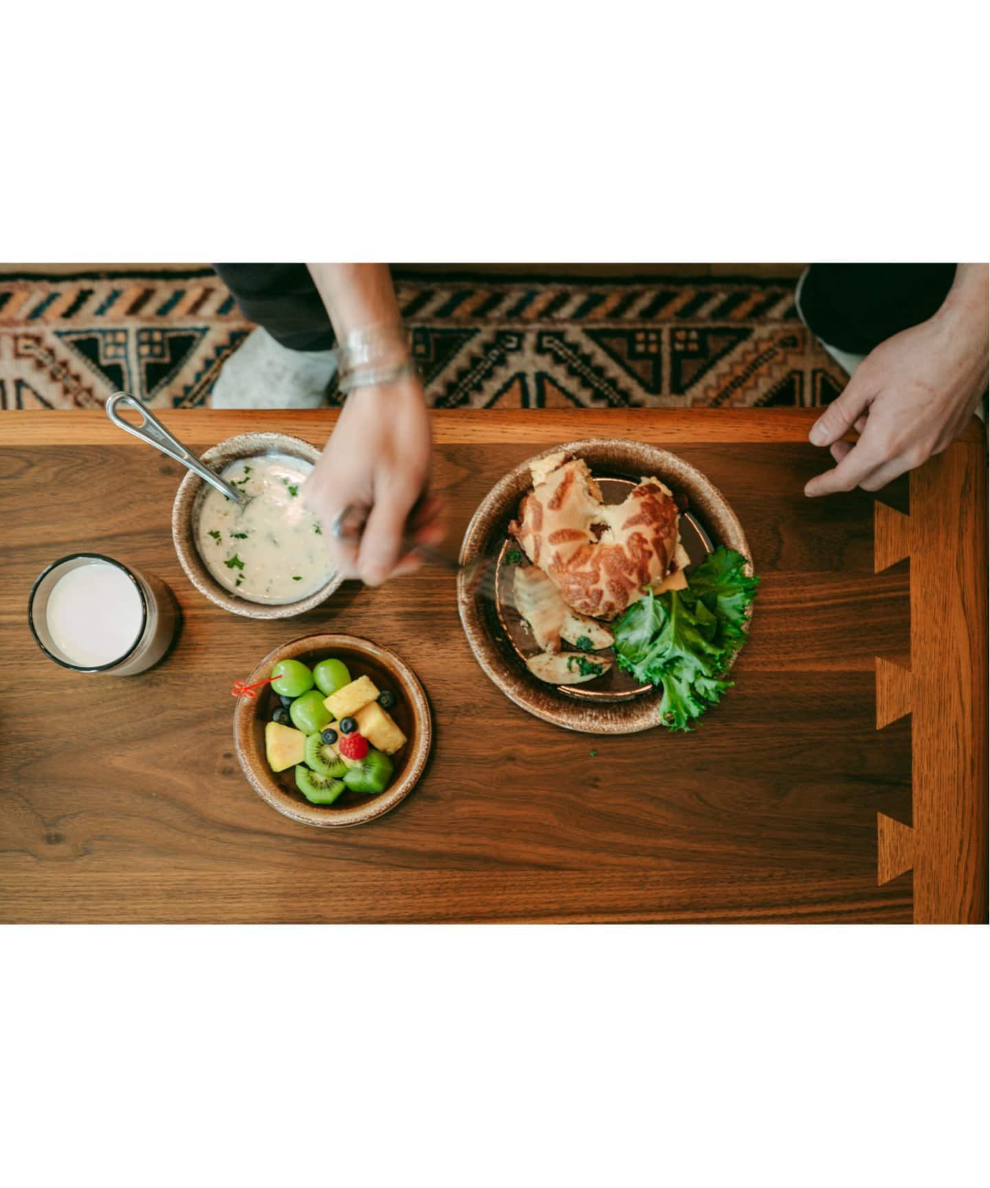 ACCLAIM COFFEE TABLE　アクレイム コーヒーテーブル　701