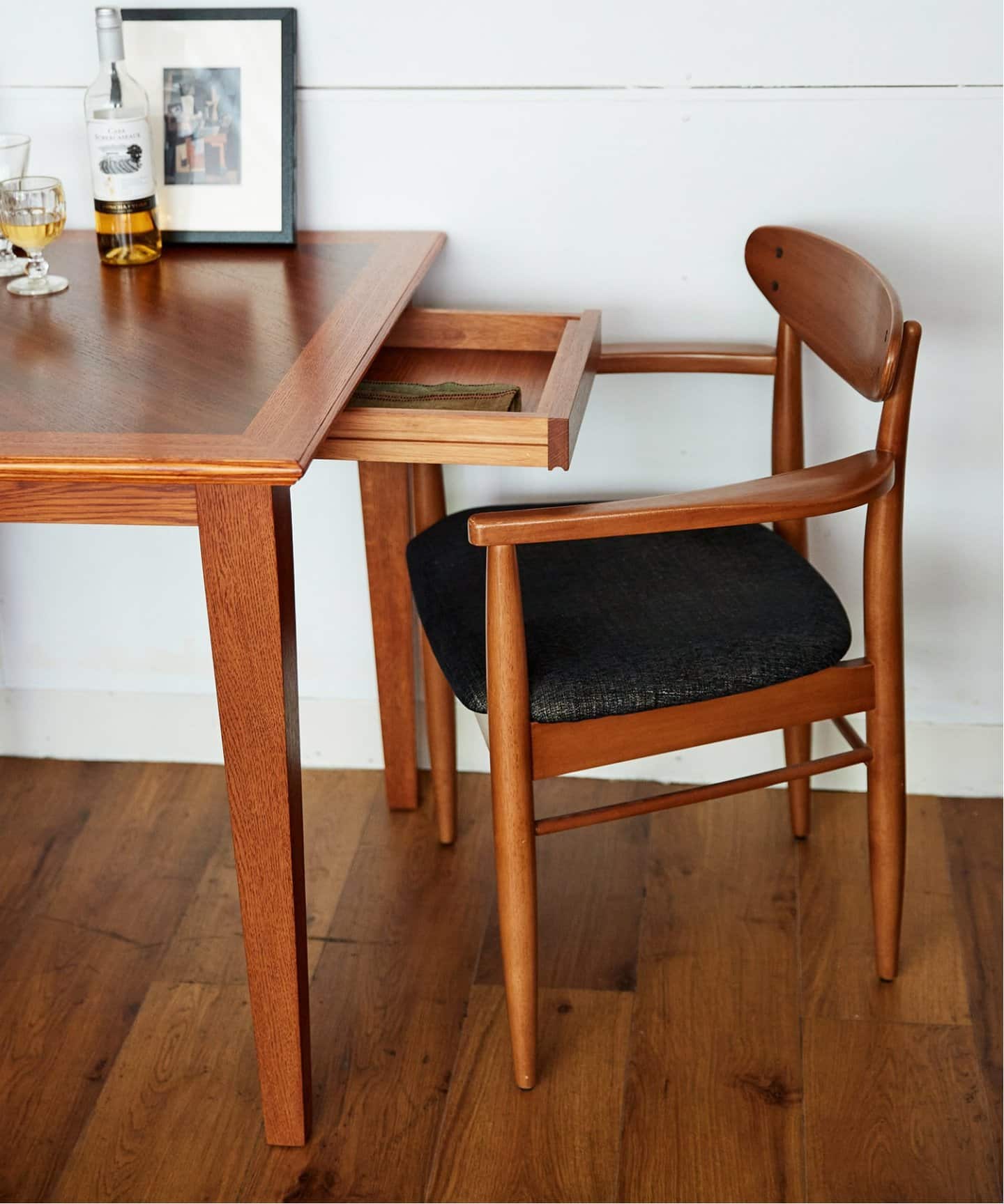 WARNER DINING TABLE-S standard　ワーナーダイニングテーブル　703