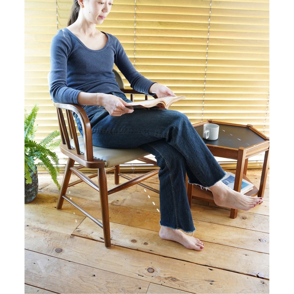 【送料お得な低価格/完成品】OAKS ARM CHAIR_PVC BE オークスアームチェア　704