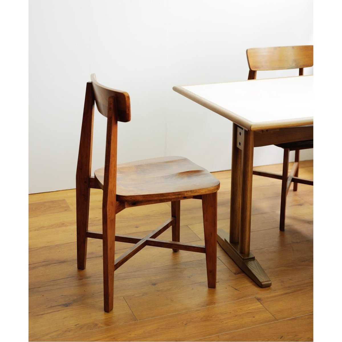 【送料お得な低価格/完成品】CHINON CHAIR(WOOD SEAT)　シノンチェア 704