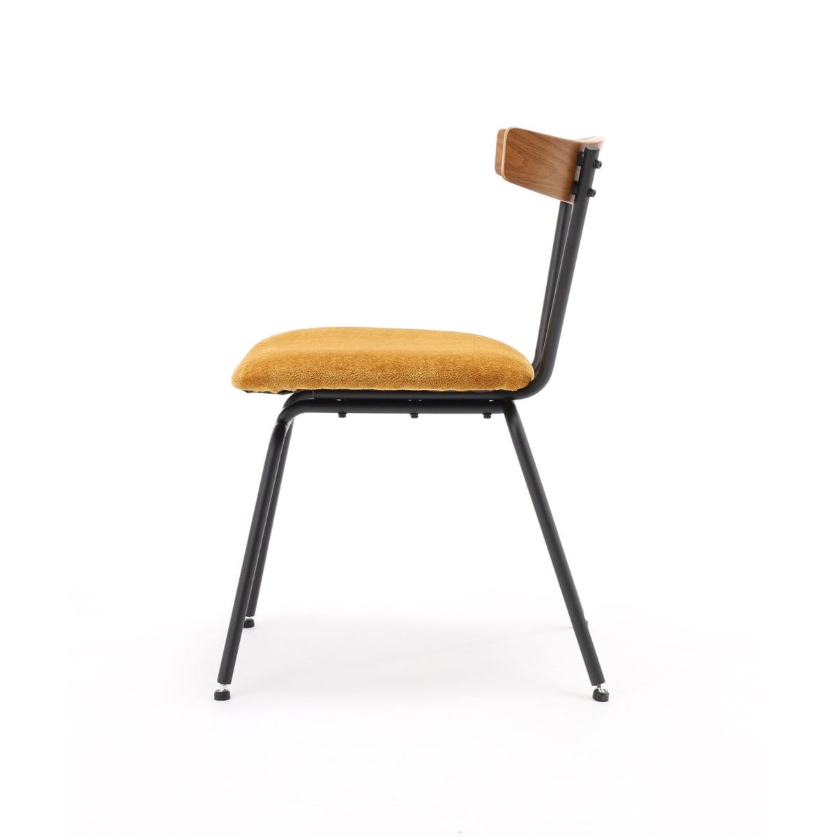 GRANDVIEW CHAIR_3rd(Y24)　グランドビュー チェア イエロー　704 イエロー