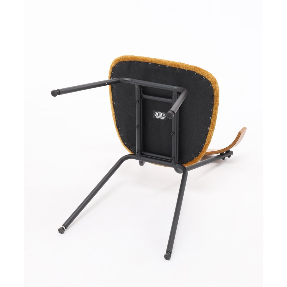 GRANDVIEW CHAIR_3rd(Y24)　グランドビュー チェア イエロー　704 イエロー