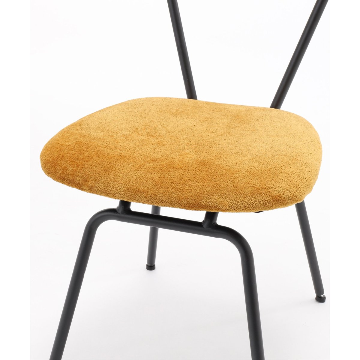 GRANDVIEW CHAIR_3rd(Y24)　グランドビュー チェア イエロー　704 イエロー