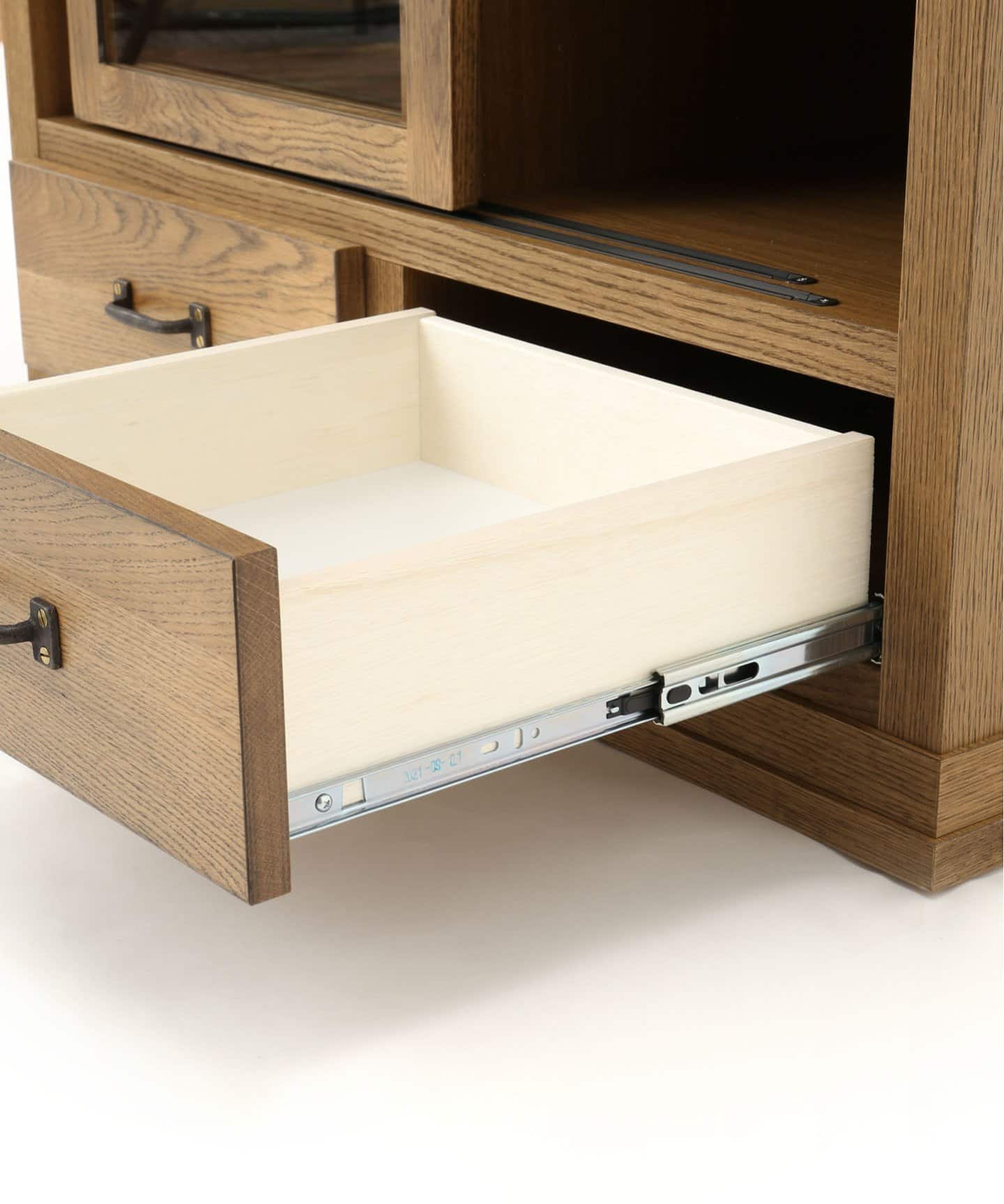 Elverson Glass Cabinet S with Drawers エルバーソンガラスキャビネットS 引き出し付き　707