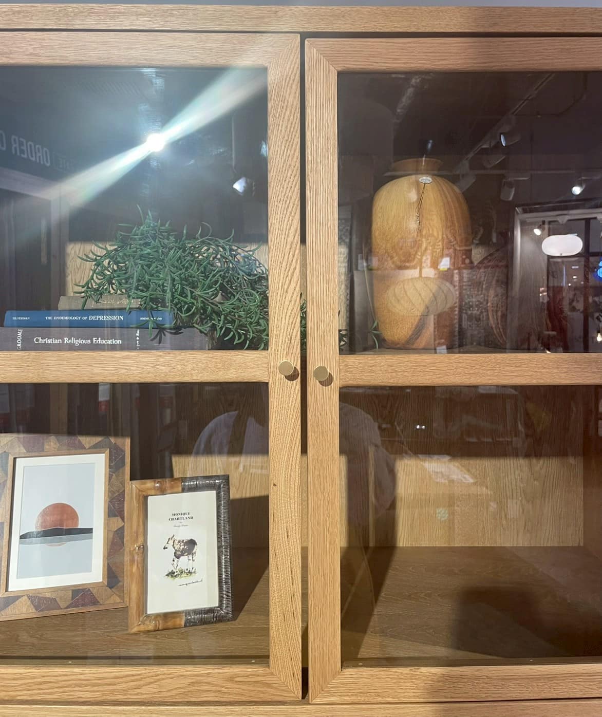 ナクモキャビネット100㎝　WF-1　(送料込み)展示現品特価 オーク材/スチール/ガラス/真鍮