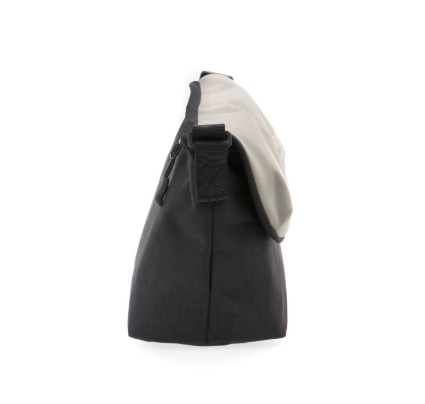 Nylon Messenger Bag Back Pocket W/ Divider Magnet VEG Leather 600D HYDR Black XS