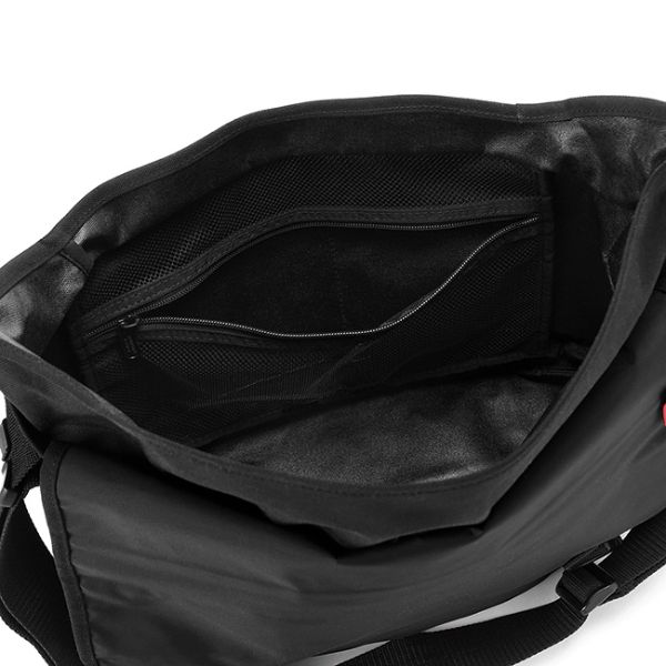 Quick-Release Messenger Bag Black M