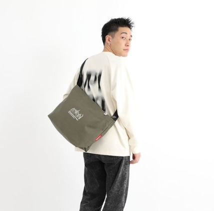 Clearview Shoulder Bag Canvas Brown M