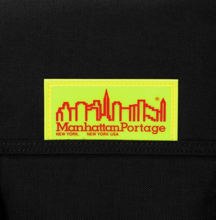 Ny Messenger Bag Reflective Yellow Label(M Black)｜ マンハッタン