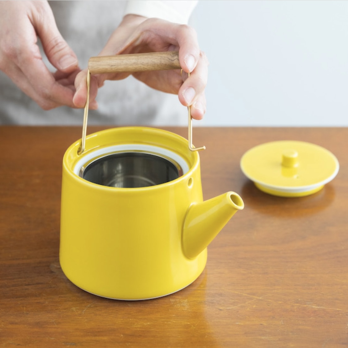 【NEW】ドーのティーポット / ウッドハンドル / DO Original 09 ホワイト