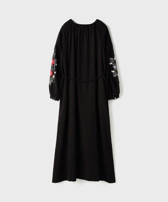 【仙台パルコ】エンブロイダリーカフタンワンピース ブラック 36 ブラック 36