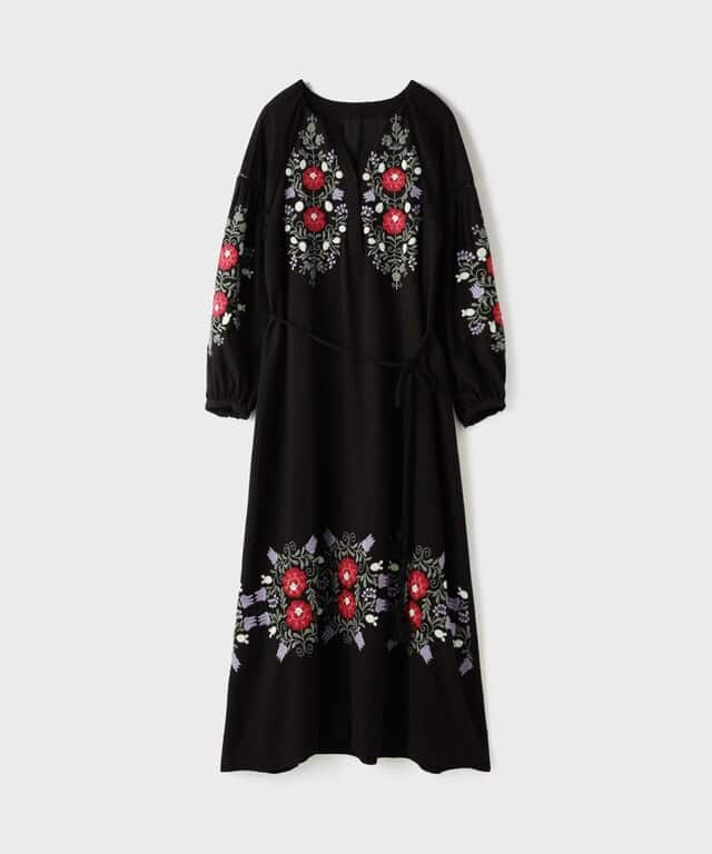 【仙台パルコ】エンブロイダリーカフタンワンピース ブラック 36