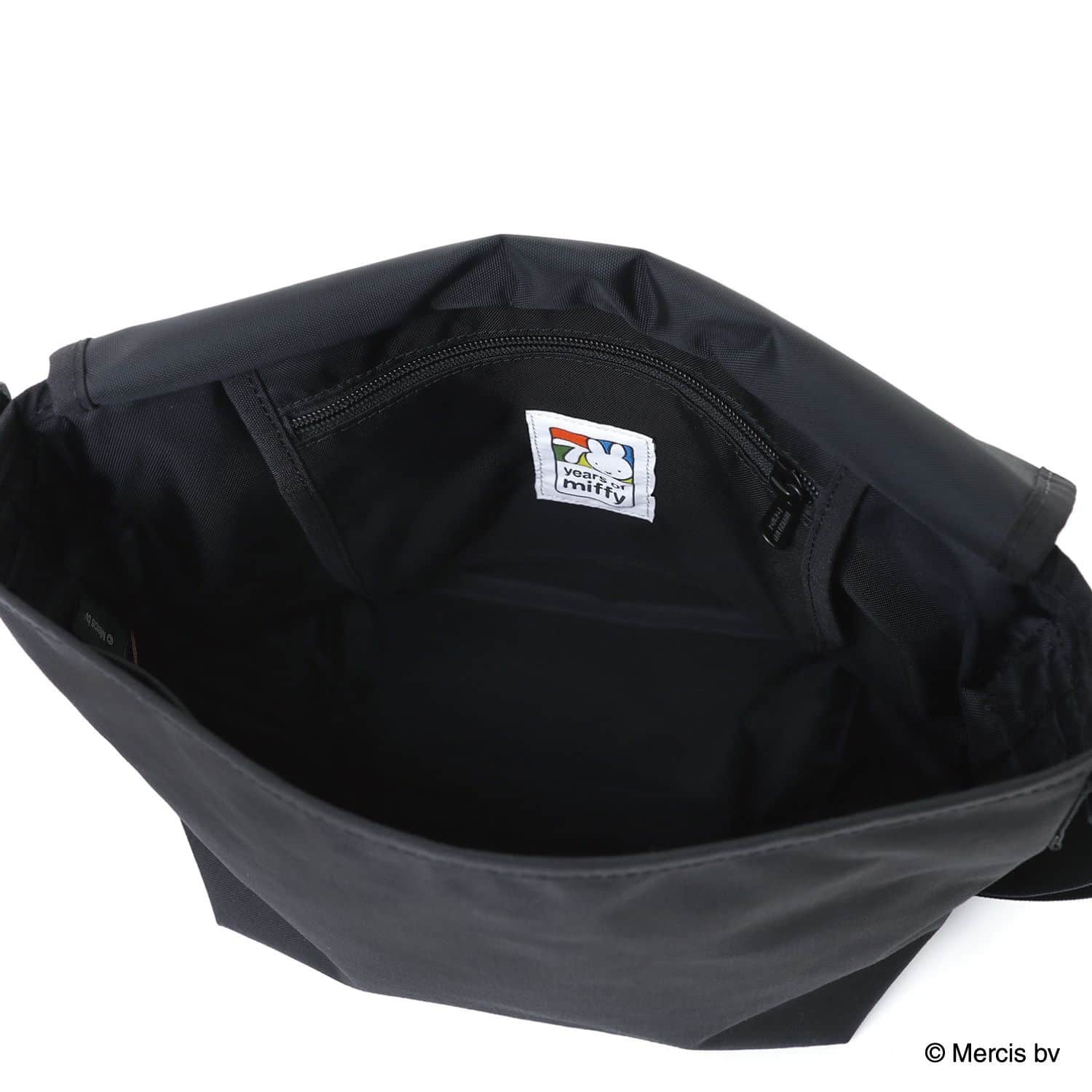 MP1605JRBPDMGNTMF70 Black