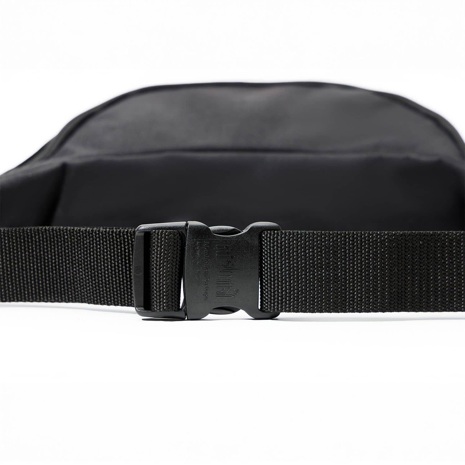 MP1100CARROTS25 Black