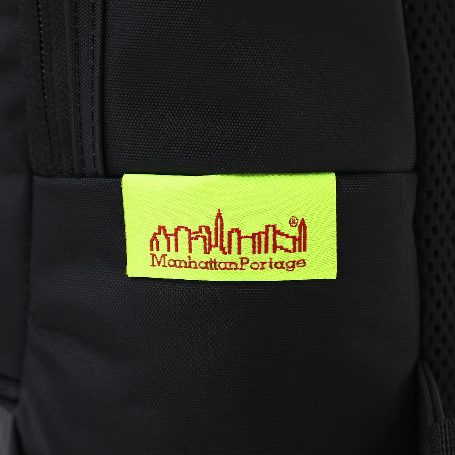 MP1927-420DWP/BLK Black