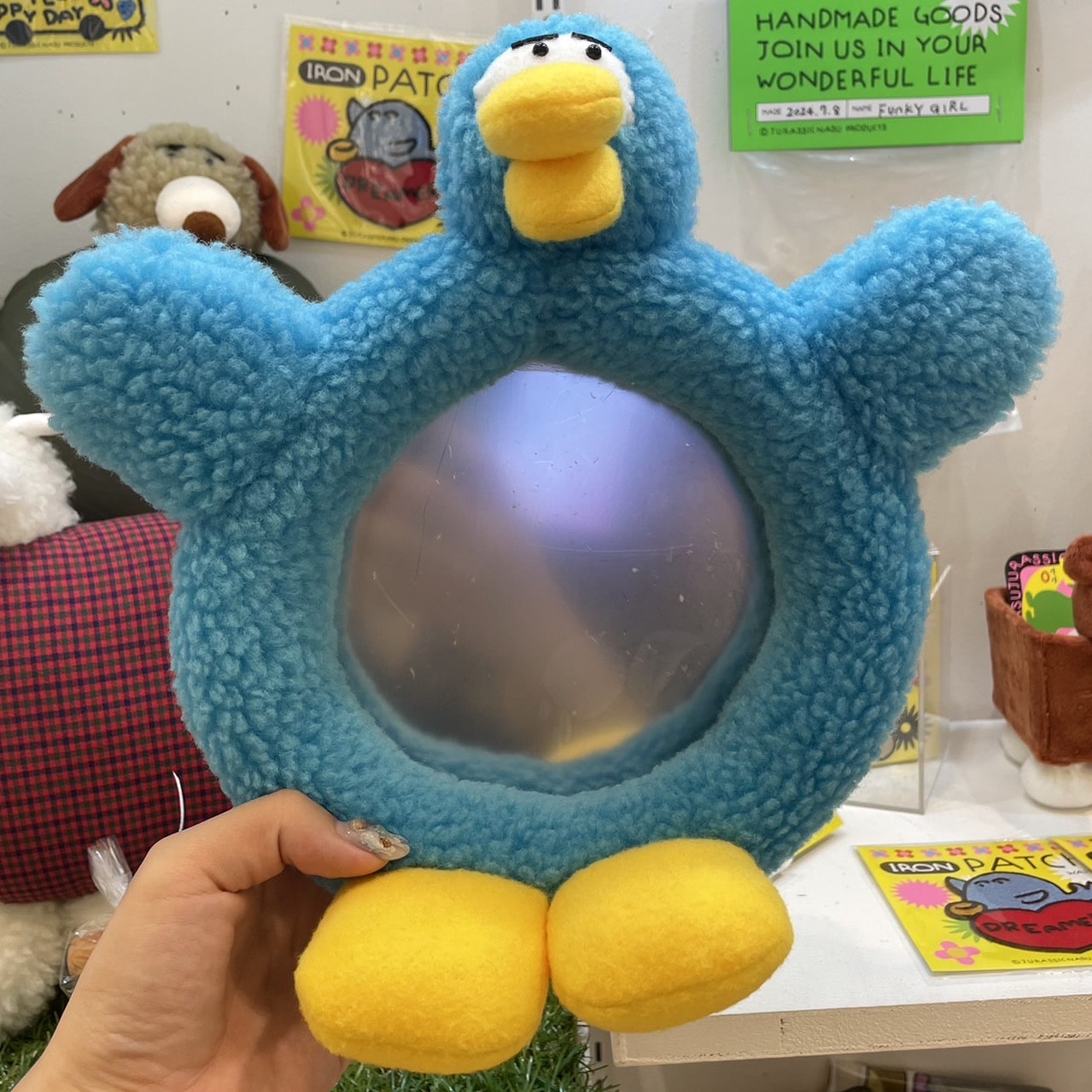 ジュラシックナス　ペンギンミラー