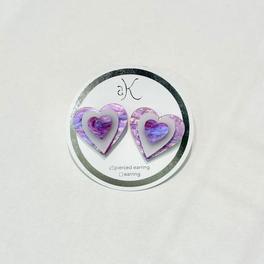 ak ハートピアス