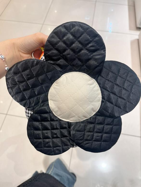 tonchi。お花巾着