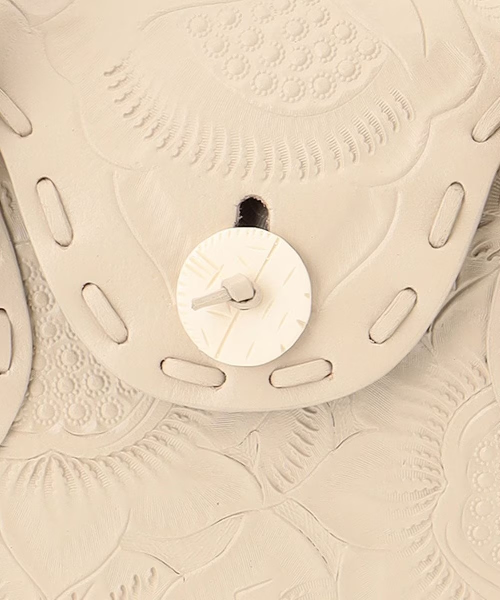 Maestra S エクリュ F