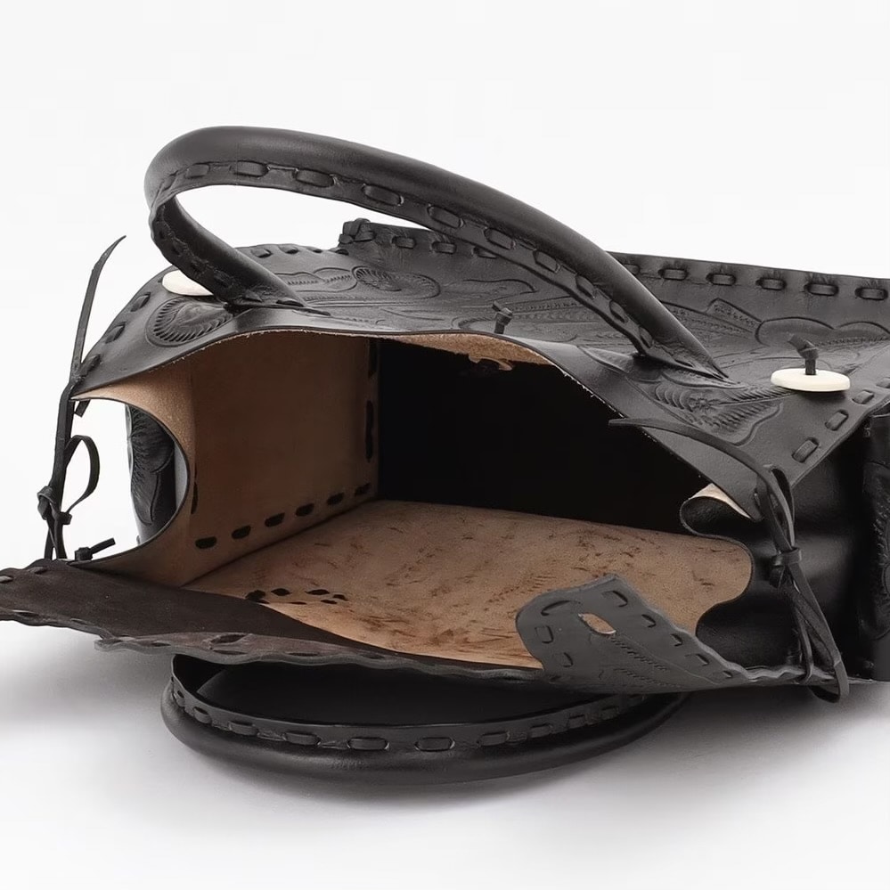 Maestra M ブラック F