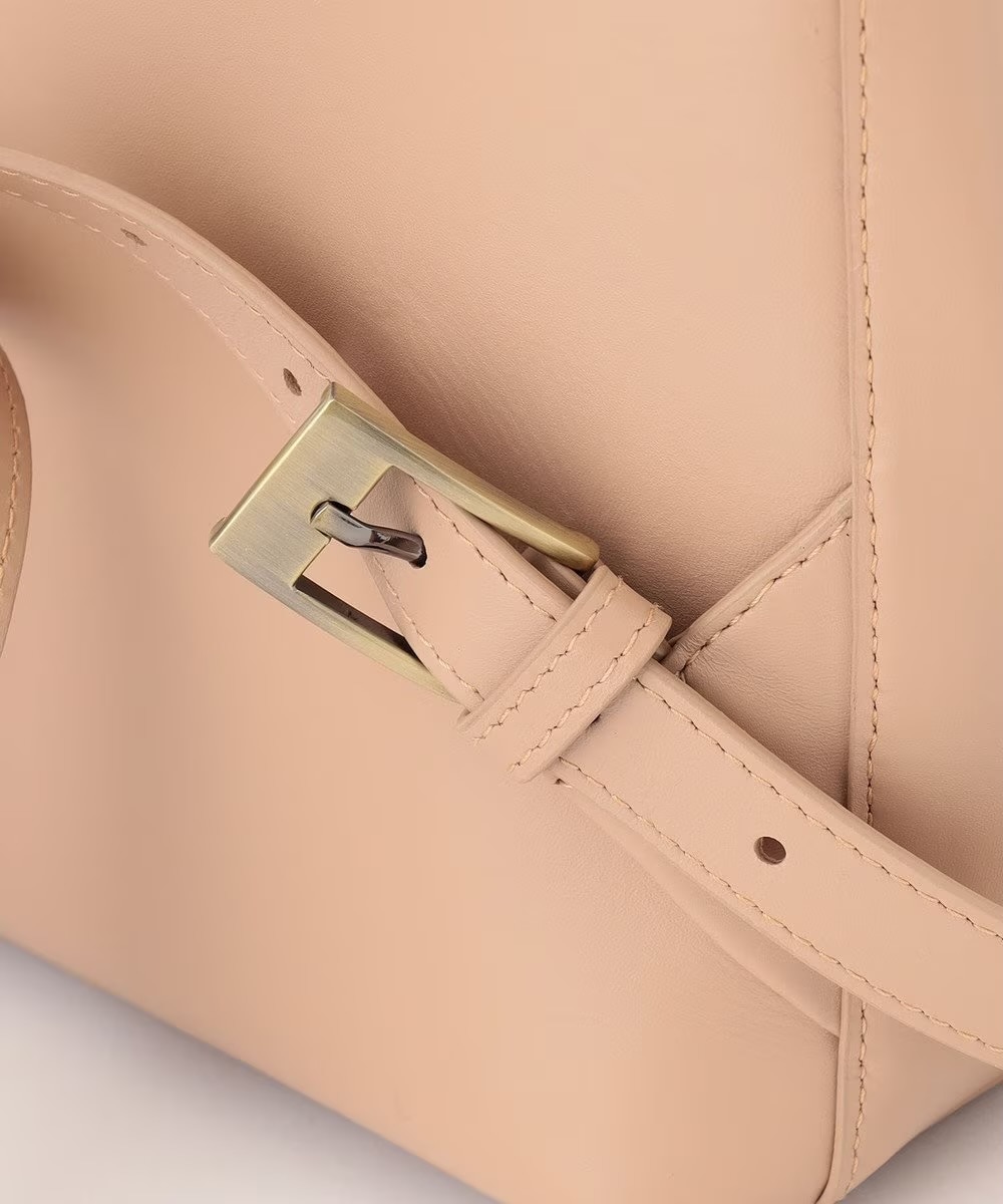 Carving Backpack ベージュ F