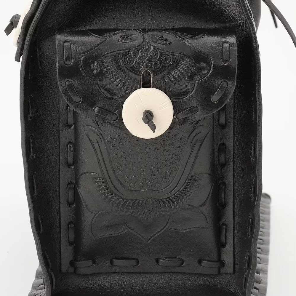 Maestra M ブラック F