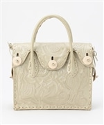 パールホワイト